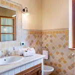 Il Casale Di Manuele 12, Emma *