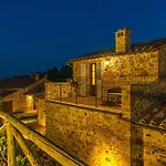 Il Casale Di Manuele 12, Emma *