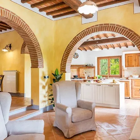 Il Casale Di Manuele 12, Emma *