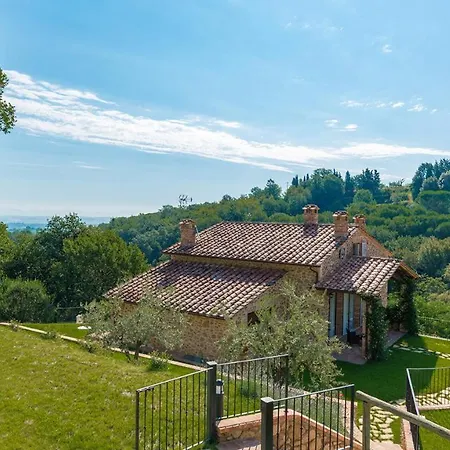 Il Casale Di Manuele 12, Emma Villa