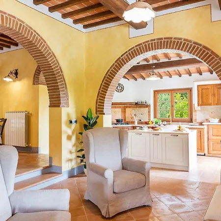 Il Casale Di Manuele 12, Emma Montepulciano Stazione