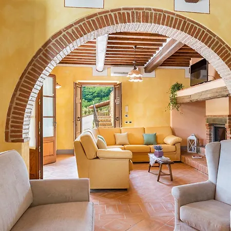 Il Casale Di Manuele 12, Emma Montepulciano Stazione